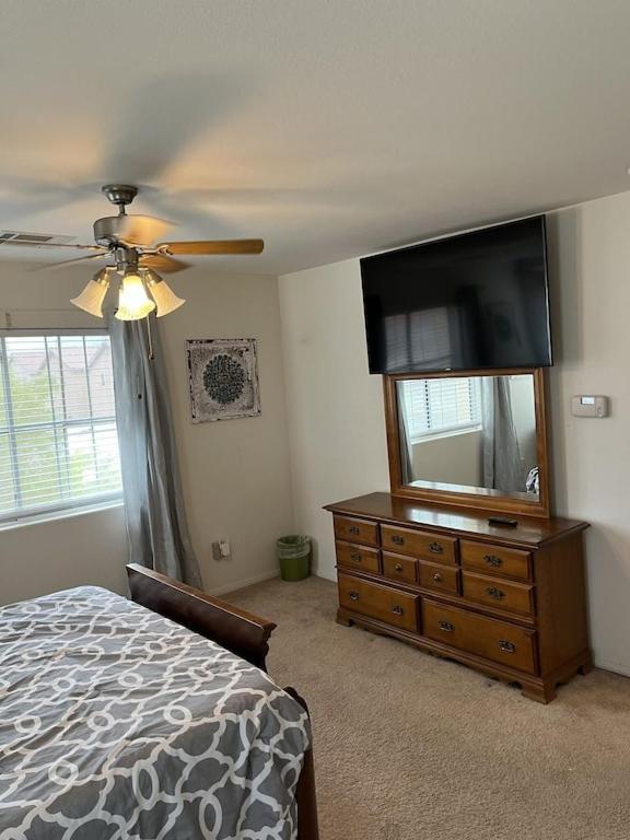 Vic'S 3 Bedroom 4Beds & Pool Centrally Located! Las Vegas Exterior foto